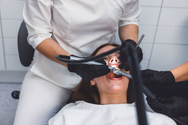 Best Broken or Cracked Tooth Emergency Dentist in East Farmingdale, NY